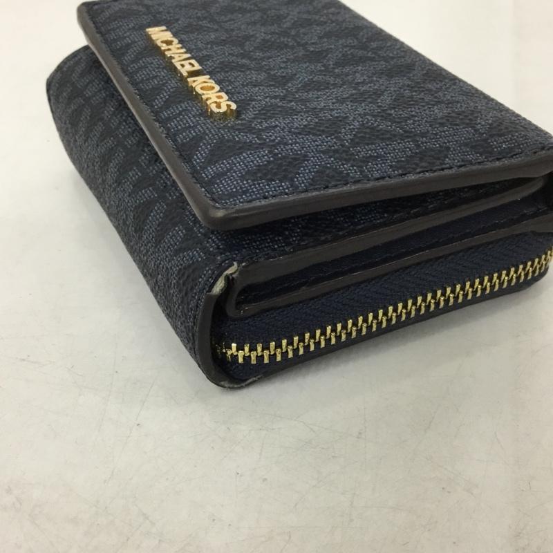 マイケルコース MICHAEL KORS 財布 コンパクト財布 35H9GTVZ5B 三つ折り財布 パスケース ロゴ、文字 紺 / ネイビー /  レディース USED 古着 中古 10144840