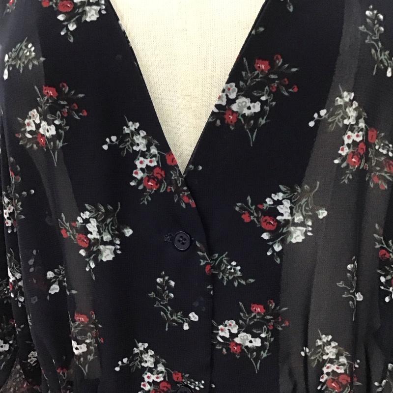 ローリーズファーム LOWRYS FARM ワンピース ロングスカート nl717003tk シフォンロングワンピース フレアスカート 前開シャツワンピース M 花柄 紺 / ネイビー /  レディース USED 古着 中古 10111518