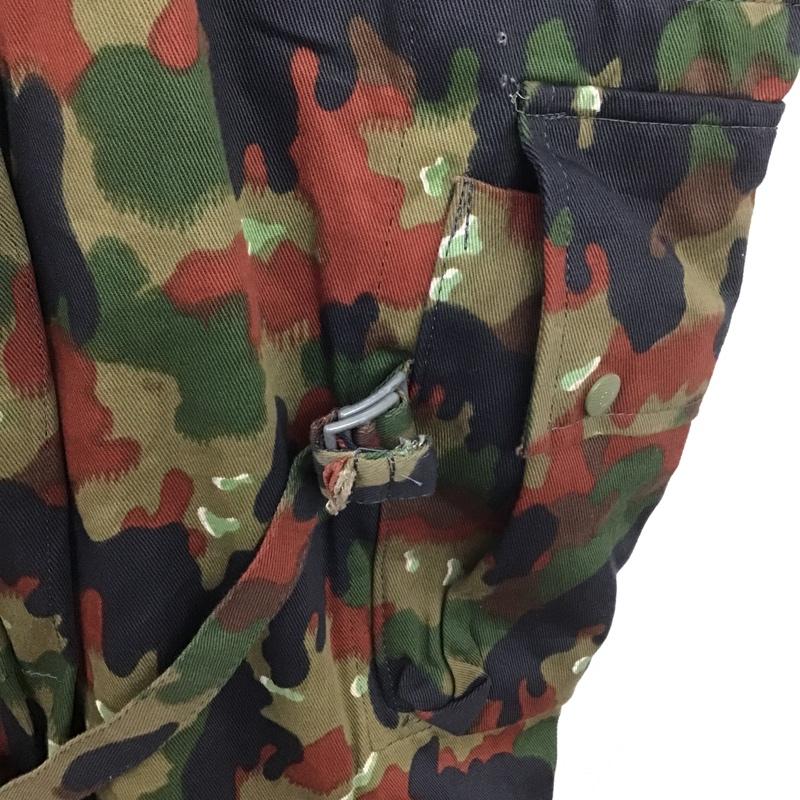 古着 USED サロペット・オーバーオール サロペット、オーバーオール ミリタリー スイス軍 アルペンカモ カモフラージュ柄・迷彩 マルチカラー / マルチカラー /  メンズ USED 古着 中古 10105673
