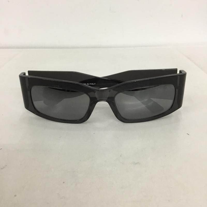 バレンシアガ BALENCIAGA めがね・サングラス サングラス BB0328S ミラーレンズ ロゴ、文字 黒 / ブラック /  レディース USED 古着 中古 10133932