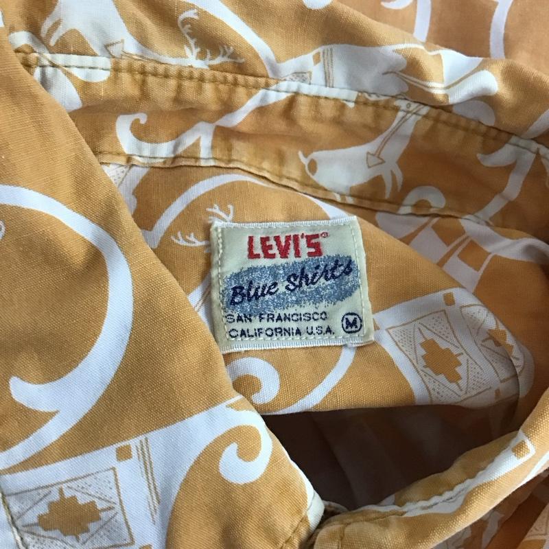 リーバイス Levi s シャツ、ブラウス 半袖 半袖シャツ プリントシャツ ボタンダウンシャツ カジュアルシャツ M プリント 白 / ホワイト / X 橙 / オレンジ /  メンズ USED 古着 中古 10106607