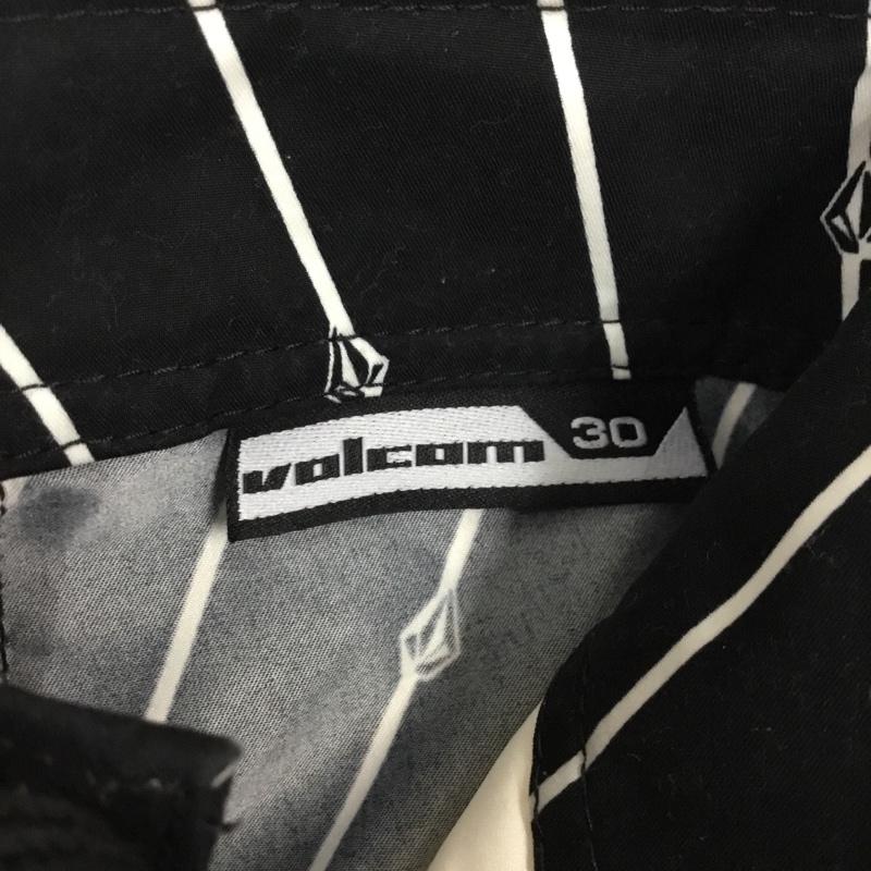 ボルコム VOLCOM パンツ ショートパンツ 30インチ ロゴ、文字 マルチカラー / マルチカラー /  メンズ USED 古着 中古 10118662