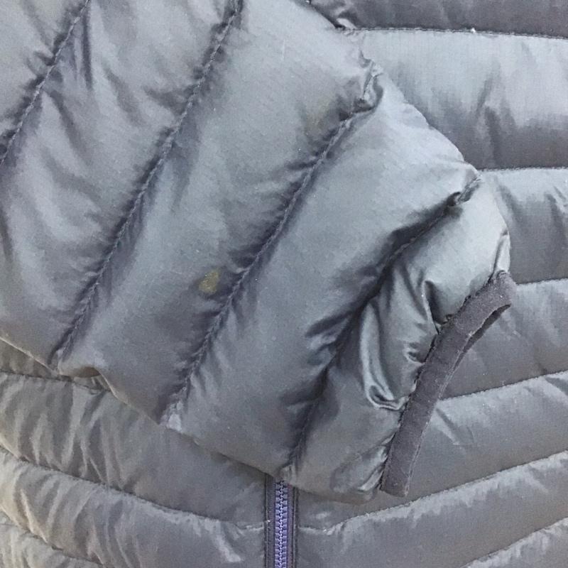 パタゴニア patagonia ジャケット、上着 ジャンパー、ブルゾン 84674 DownSweater ジップアップジャケット アウター カジュアルジャケット L 無地 紺 / ネイビー /  メンズ USED 古着 中古 10107734