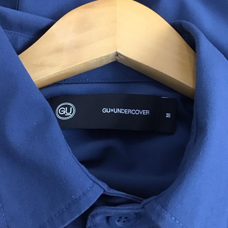 ジーユー GU シャツ、ブラウス 半袖 331-337861 半袖シャツ カラーシャツ アンダーカバー M ロゴ、文字 紺 / ネイビー /  メンズ USED 古着 中古 10130568