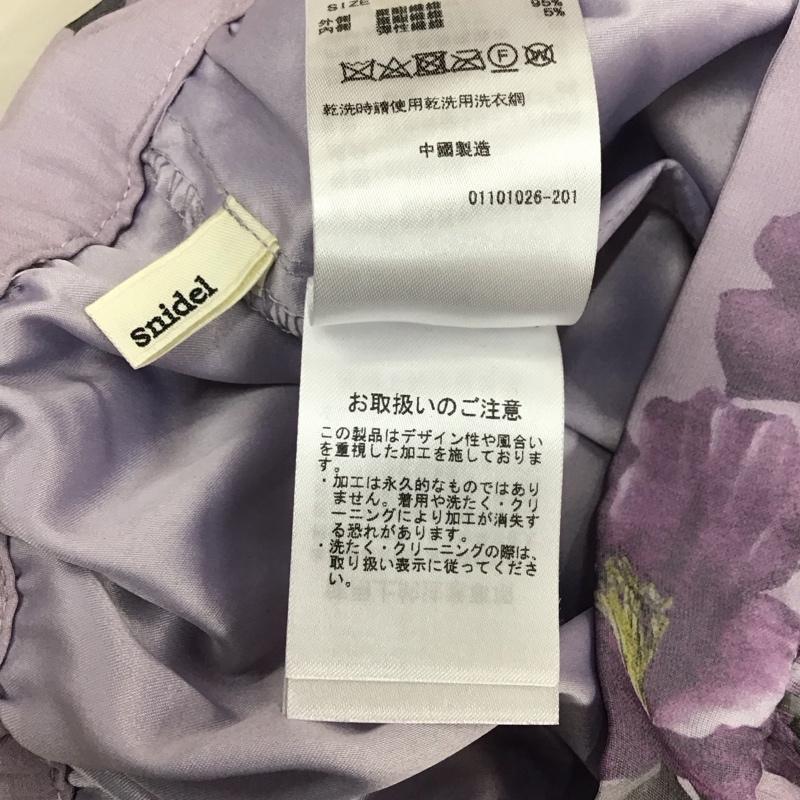 スナイデル SNIDEL スカート ロングスカート SWFS181168 ミモレ丈 プリーツ FREE 花柄 紫 / パープル /  レディース USED 古着 中古 10123469