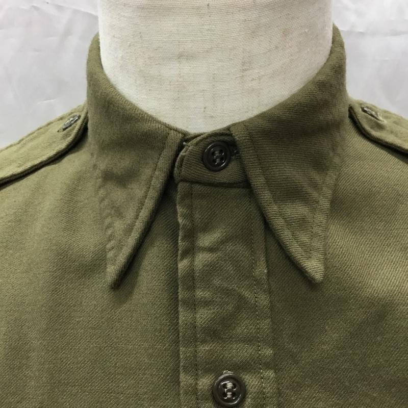 ミリタリー ミリタリー シャツ、ブラウス 長袖 ミリタリーシャツ 長袖シャツ ジャケット 無地 カーキ / カーキ /  メンズ USED 古着 中古 10112326
