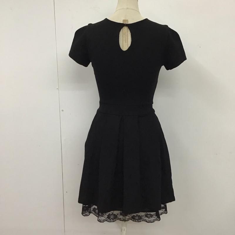 ザラ ZARA TRAFALUC ワンピース ミニスカート 半袖ミニワンピース フレアワンピース プリーツスカート XS 無地 黒 / ブラック /  レディース USED 古着 中古 10119058