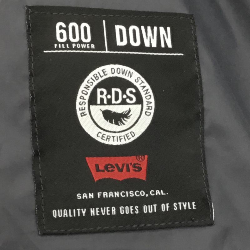 リーバイス Levi s ジャケット、上着 ダウンジャケット M 無地 灰 / グレー /  メンズ USED 古着 中古 10137904