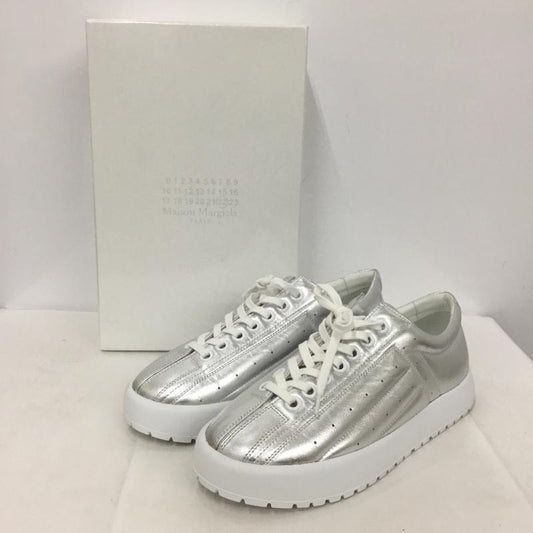 エムエムシックス MM6 スニーカー スニーカー メタリックカラー 箱有 39 無地 銀 / シルバー /  メンズ USED 古着 中古 10138000