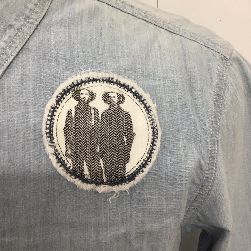 リーバイス Levi s シャツ、ブラウス 長袖 長袖シャツ カラーシャツ ポケットシャツ 長袖カットソー デニムシャツ M ロゴ、文字 インディゴ / インディゴ /  メンズ USED 古着 中古 10124101