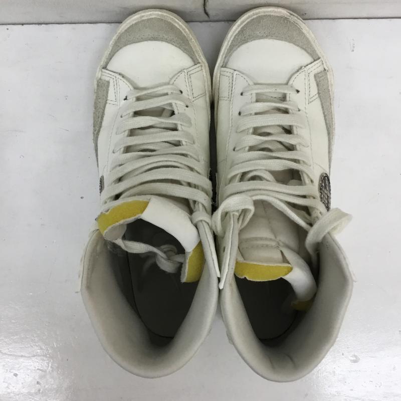 ナイキ NIKE スニーカー スニーカー DA8736-100 WMNS BLAZER MID 77 SE 23.0cm ロゴ、文字 白 / ホワイト /  レディース USED 古着 中古 10133953