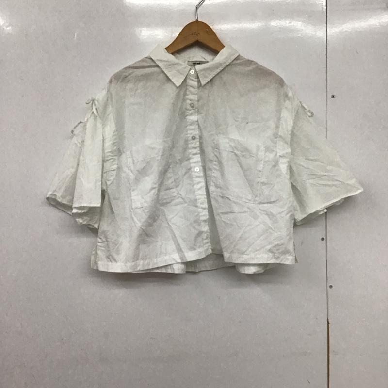 ニコアンド niko and... シャツ、ブラウス 半袖 nkn33657ad マルチWAY5分丈袖シャツ S 無地 白 / ホワイト /  レディース USED 古着 中古 10150036