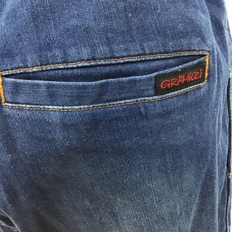 グラミチ GRAMICCI パンツ ワークパンツ、ペインターパンツ 8817-dej JUSTCUTNEWNARROWPANTS デニムパンツ L ロゴ、文字 インディゴ / インディゴ /  メンズ USED 古着 中古 10119990