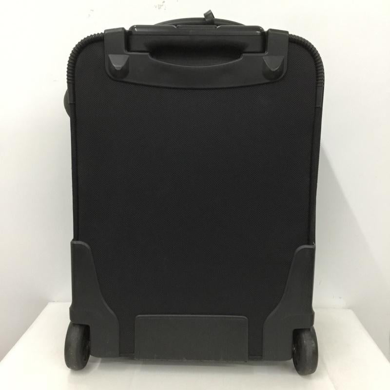 バーマス BERMAS スーツケース、トランク スーツケース、トランク BERMAS ビジネスキャリー 縦型2輪キャリー ロゴ、文字 黒 / ブラック /  メンズ USED 古着 中古 10150454