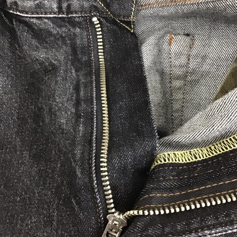 アベイシングエイプ A BATHING APE パンツ デニム、ジーンズ 001DPE801006X TYPE-05 SLIM TAPER 2XL ロゴ、文字 黒 / ブラック /  メンズ USED 古着 中古 10120184