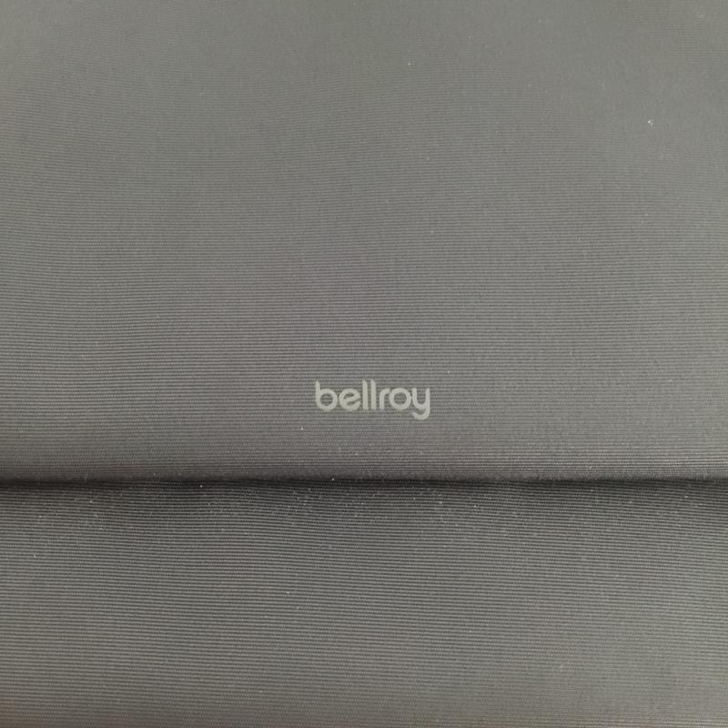 ベルロイ Bellroy バッグ バッグ タブレットケース ノートPCケース ロゴ、文字 黒 / ブラック /  メンズ USED 古着 中古 10148469