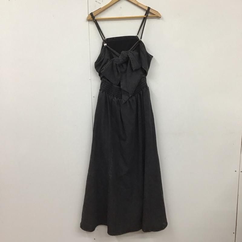 フーズフーチコ who s who Chico ワンピース ロングスカート CHZ1011609A0001 3WAYバックリボンマルチウェイワンピース FREE 無地 チャコールグレー / チャコールグレー /  レディース USED 古着 中古 10129150