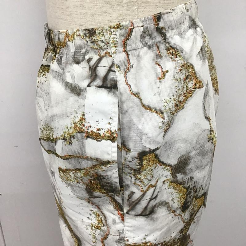 シュプリーム Supreme パンツ ワークパンツ、ペインターパンツ 20FW MarbleTrackPant ナイロンパンツ ワイドパンツ カジュアルパンツ S 総柄 マルチカラー / マルチカラー /  メンズ USED 古着 中古 10107209