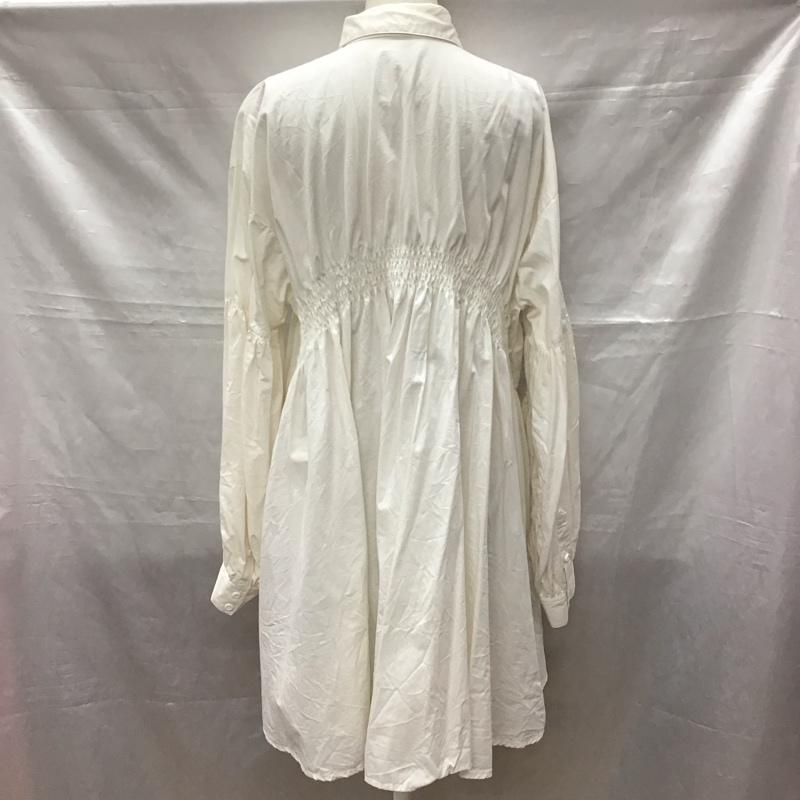 スライ SLY ワンピース ひざ丈スカート 030EAP33-3150 SHIRRING VOLUME SH OP ギャザースリーブ 1 無地 アイボリー / アイボリー /  レディース USED 古着 中古 10116770