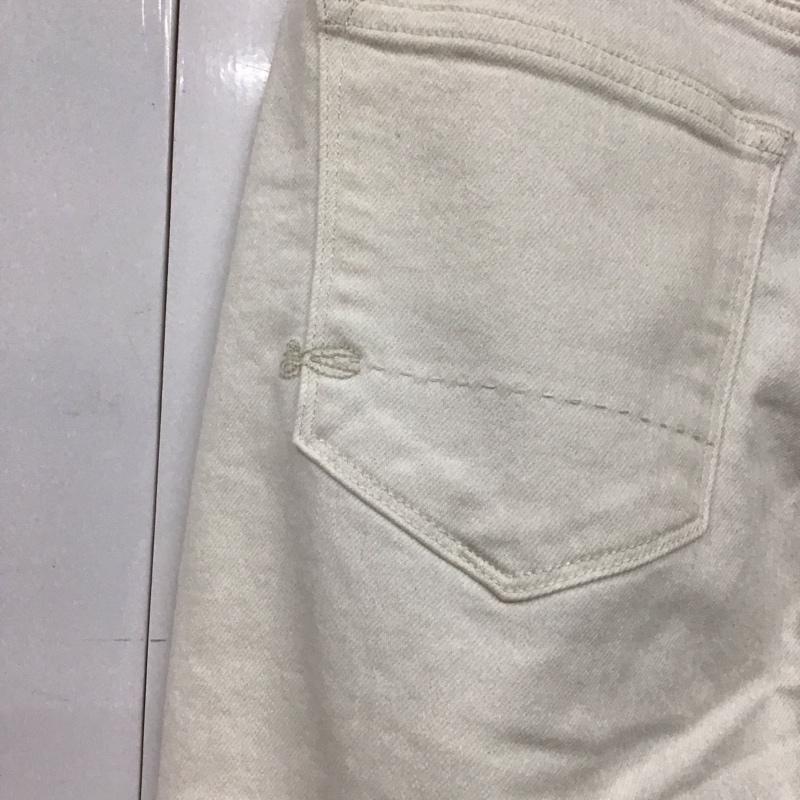 デンハム DENHAM パンツ デニム、ジーンズ 無地 白 / ホワイト /  メンズ USED 古着 中古 10130903