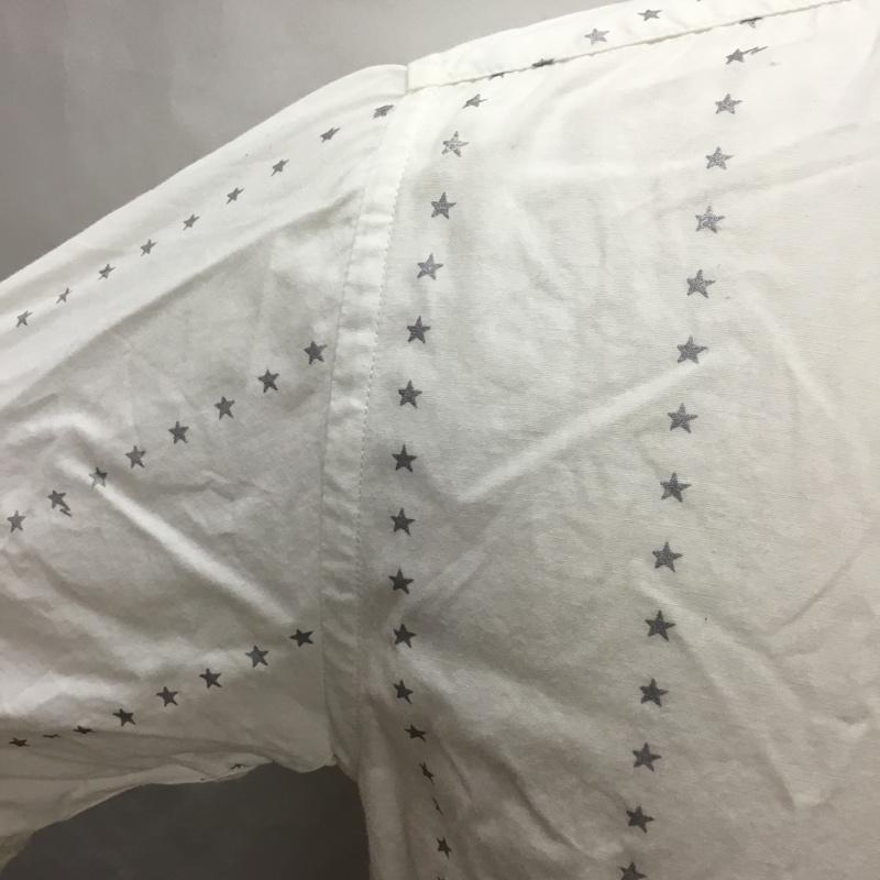 アベイシングエイプ A BATHING APE シャツ、ブラウス 半袖 S 星 白 / ホワイト /  メンズ USED 古着 中古 10113425