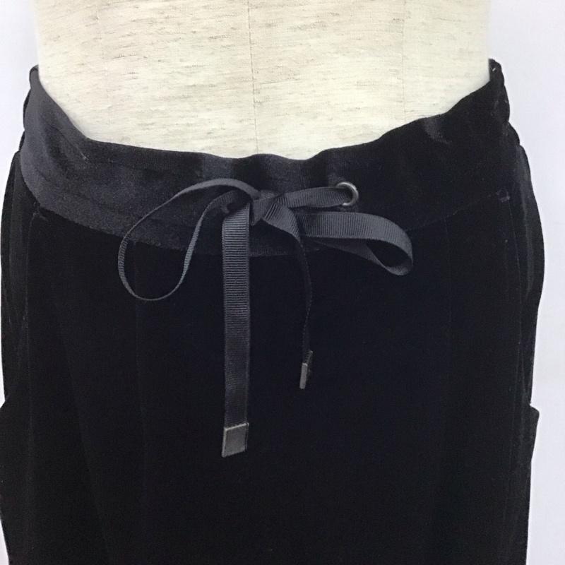 セシルマクビー CECIL McBEE セットアップ セットアップ セットアップ キャミソール ワイドパンツ 2点セット ヴェルベット M 無地 黒 / ブラック /  レディース USED 古着 中古 10138402