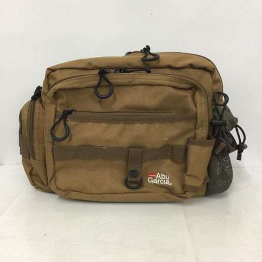 古着 USED バッグ バッグ ワンショルダーバッグ 釣り用バッグ フィッシングバッグ Abu Garcia ロゴ、文字 茶 / ブラウン /  メンズ USED 古着 中古 10140438