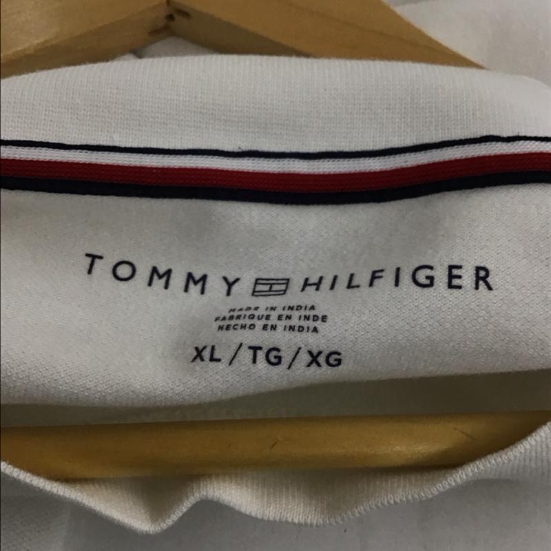 トミーヒルフィガー TOMMY HILFIGER Tシャツ 半袖 半袖カットソー 無地Tシャツ クルーネックカットソー XL ロゴ、文字 白 / ホワイト /  メンズ USED 古着 中古 10132420