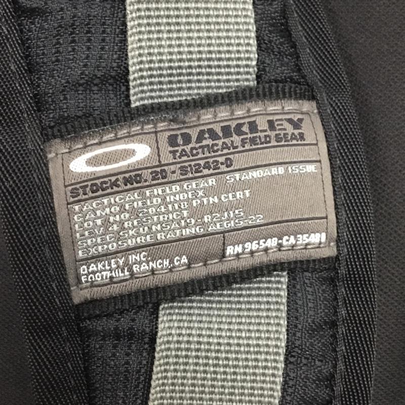 オークリー OAKLEY リュックサック、デイパック リュックサック、デイバッグ 96548-CA35480 バックパック ロゴ、文字 黒 / ブラック /  メンズ USED 古着 中古 10138059
