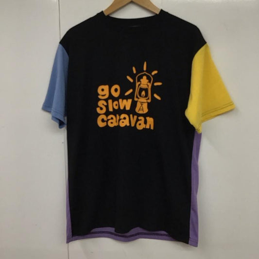 ゴースローキャラバン go slow caravan Tシャツ 半袖 4 ロゴ、文字 X プリント マルチカラー / マルチカラー /  メンズ USED 古着 中古 10130167