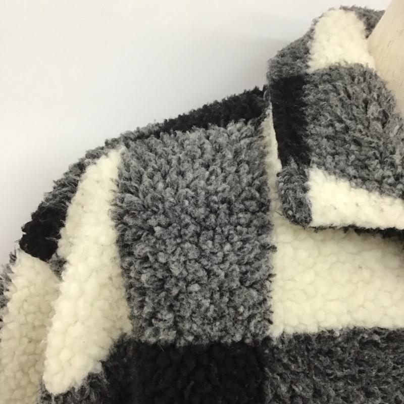 ザラ ZARA ジャケット、上着 ジャンパー、ブルゾン フリースジャケット カラージャケット チェックシャツ 前ボタン L チェック 白 / ホワイト / X 黒 / ブラック /  メンズ USED 古着 中古 10108685