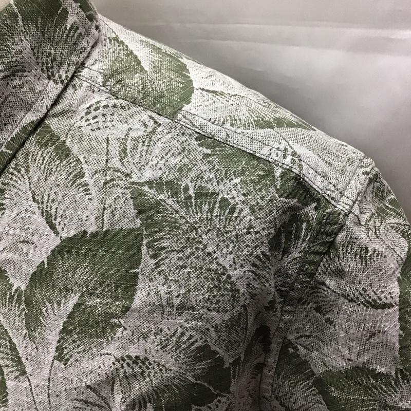 エディーバウアー Eddie Bauer シャツ、ブラウス 半袖 半袖シャツ ボタンダウンシャツ カジュアルシャツ S 総柄 マルチカラー / マルチカラー /  メンズ USED 古着 中古 10111029