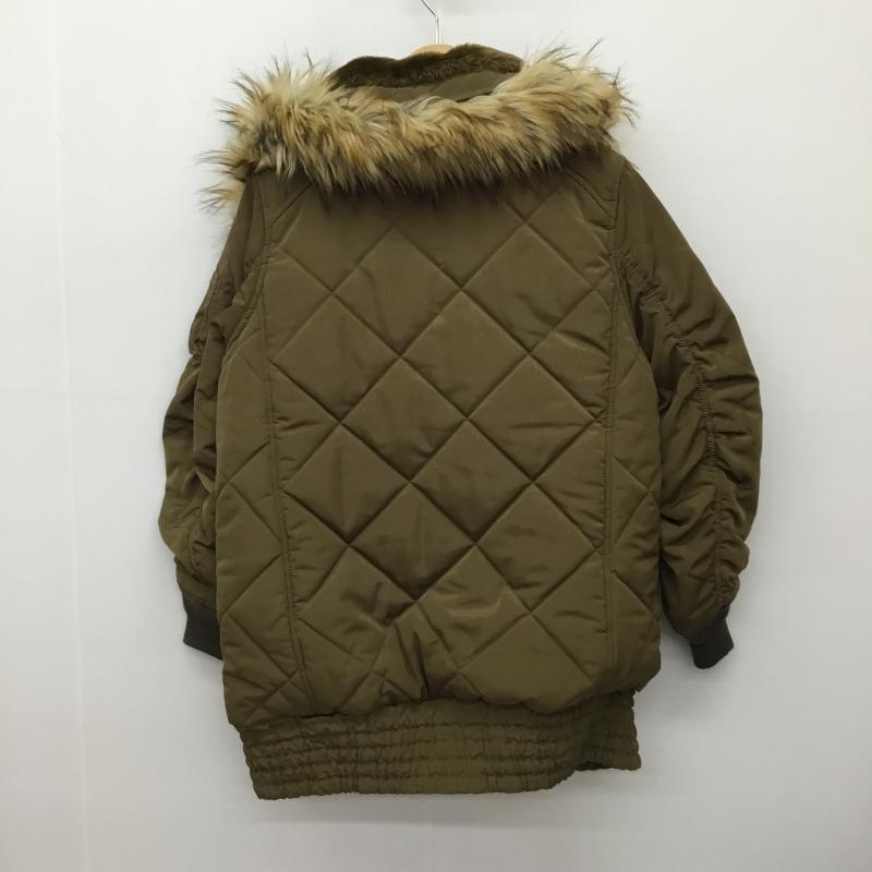 アヴィレックス AVIREX ジャケット、上着 ジャンパー、ブルゾン 6272052 M ロゴ、文字 カーキ / カーキ /  メンズ USED 古着 中古 10138378
