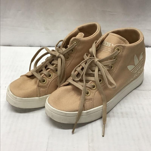 アディダス adidas スニーカー スニーカー FZ5599 コートバンテージ 23cm 23.0cm ロゴ、文字 ベージュ / ベージュ /  レディース USED 古着 中古 10115653