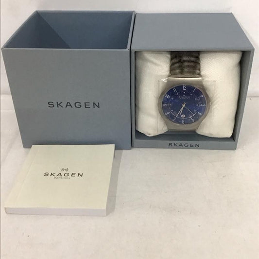 スカーゲン SKAGEN 腕時計 アナログ（クォーツ式） 233XLTTN SUNDBY TITANIUM 箱有 ロゴ、文字 銀 / シルバー / X 紺 / ネイビー /  メンズ USED 古着 中古 10134341