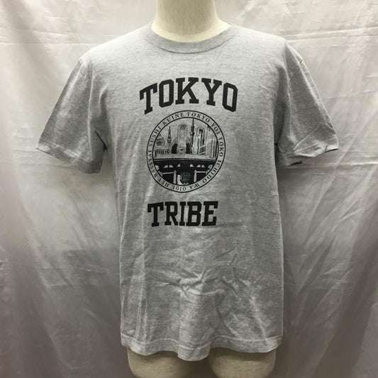 サンタスティック SANTASTIC! Tシャツ 半袖 半袖カットソー プリントTシャツ クルーネックカットソー M プリント 灰 / グレー /  メンズ USED 古着 中古 10122913