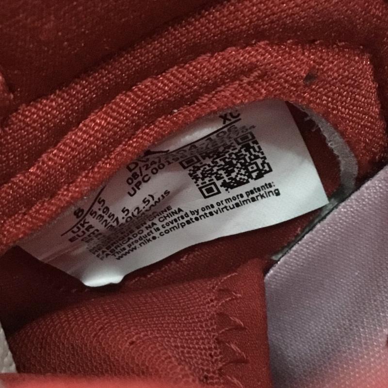 ナイキ NIKE スニーカー スニーカー DV1304-106 W AIR JORDAN 1 ZOOM CMFT 2 25cm 箱有 25.0cm ロゴ、文字 灰 / グレー / X 赤 / レッド /  レディース USED 古着 中古 10142825