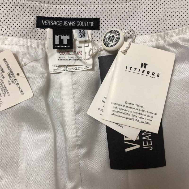 ヴェルサーチジーンズクチュール VERSACE JEANS COUTURE スカート ひざ丈スカート 38 ボーダー柄 白 / ホワイト /  レディース USED 古着 中古 10004102
