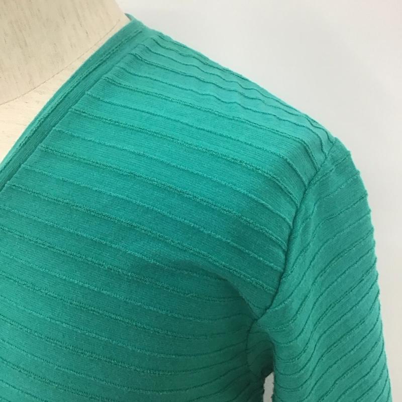 アズールバイマウジー AZUL BY MOUSSY Tシャツ 半袖 半袖カットソー 半袖Tシャツ 無地Tシャツ Vネックカットソー S 無地 緑 / グリーン /  メンズ USED 古着 中古 10107212