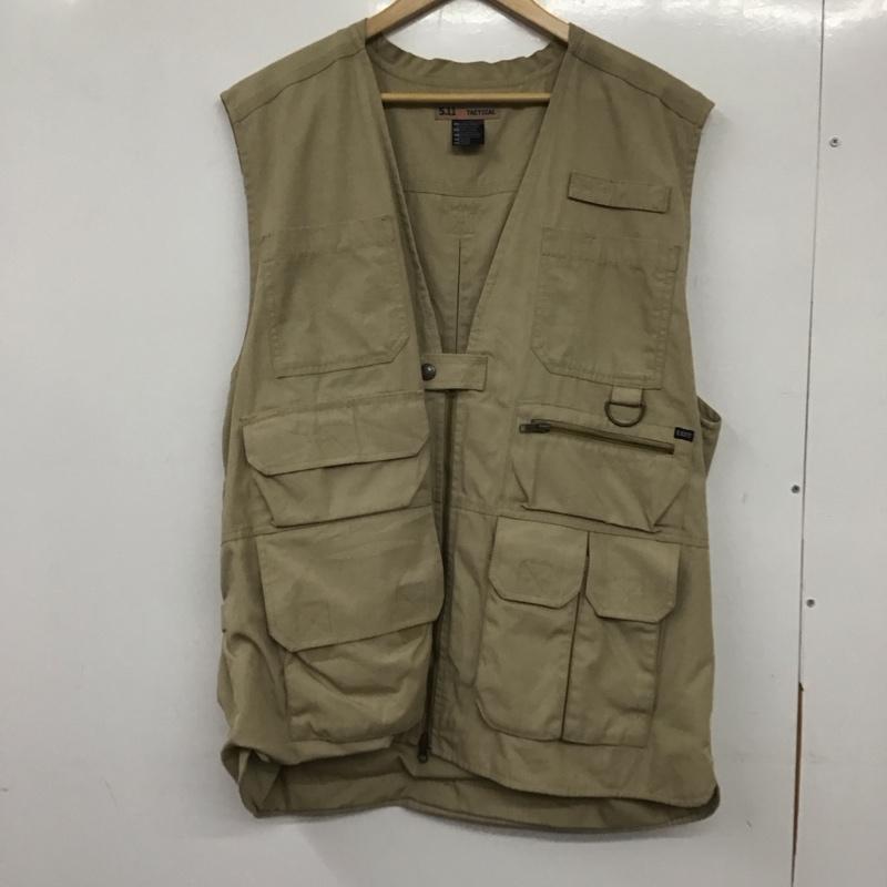 5.11 タクティカル 5.11 TACTICAL ベスト ベスト ジップアップベスト ノースリーブカットソー アウター XL ロゴ、文字 ベージュ / ベージュ /  メンズ USED 古着 中古 10138745