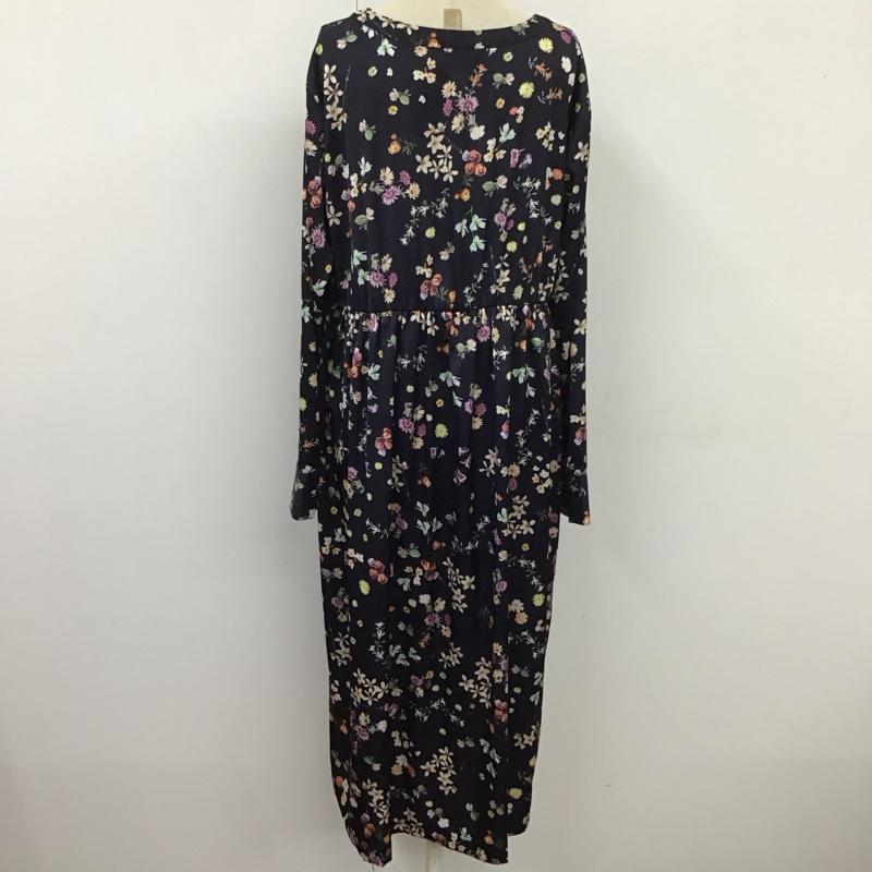 アーバンリサーチドアーズ URBAN RESEARCH DOORS ワンピース ひざ丈スカート DR76-26E004 Vネック 花柄 紺 / ネイビー /  レディース USED 古着 中古 10110855