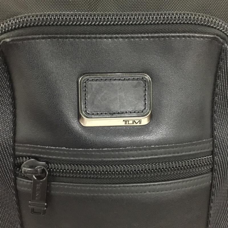 トゥミ TUMI リュックサック、デイパック リュックサック、デイバッグ 232682D ALPHA BRAVO DAVIS BACKPACK ロゴ、文字 黒 / ブラック /  メンズ USED 古着 中古 10148842