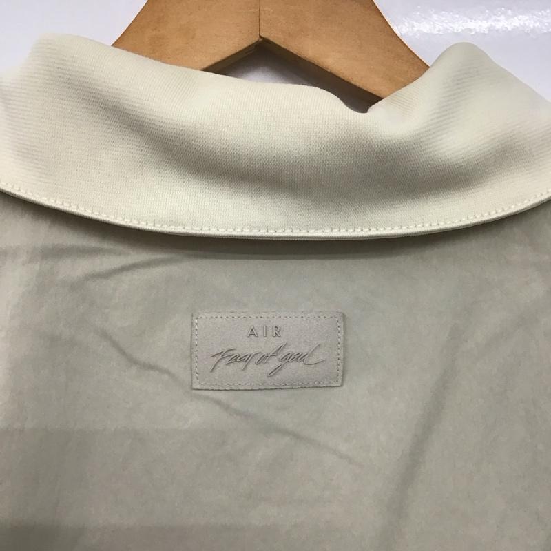 ナイキ NIKE ジャケット、上着 ジャケット、ブレザー cu4616-271 半袖シャツ カジュアルシャツ L ロゴ、文字 ベージュ / ベージュ /  メンズ USED 古着 中古 10146773