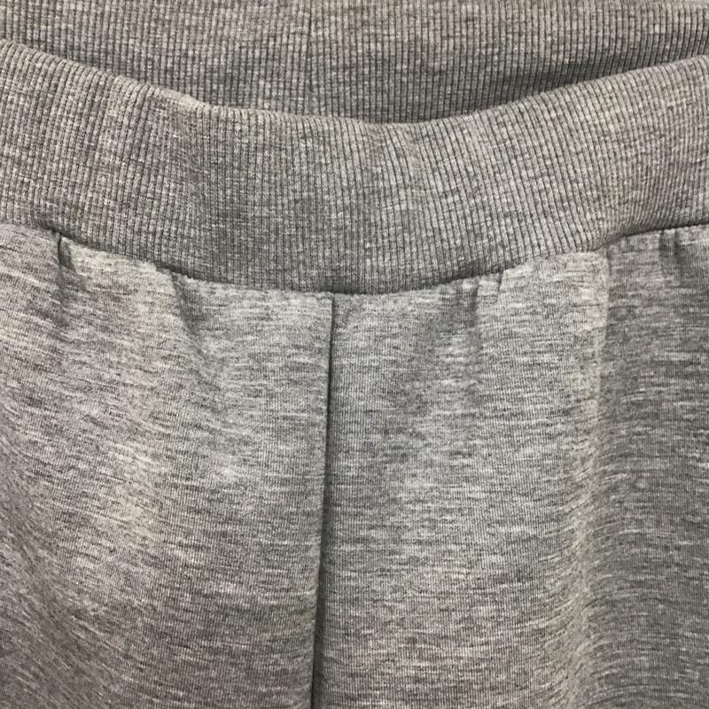チャンピオン Champion パンツ ワークパンツ、ペインターパンツ c3-cs210 テックウィーブ3LSスウェットパンツ ワイドパンツ XL ロゴ、文字 灰 / グレー /  メンズ USED 古着 中古 10145549