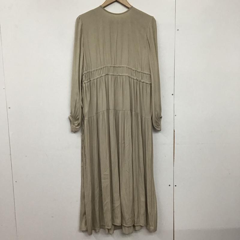 ナノユニバース nano・universe ワンピース ロングスカート 669-1119008 ドットジャガードウエストドロストワンピース 長袖 38 ドット ベージュ / ベージュ /  レディース USED 古着 中古 10146499