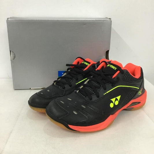 ヨネックス YONEX スニーカー スニーカー SHB65Z パワークッション65Z 24cm バドミントンシューズ 箱有 24.0cm ロゴ、文字 黒 / ブラック / X 赤 / レッド / X 黄 / イエロー /  レディース USED 古着 中古 10149913
