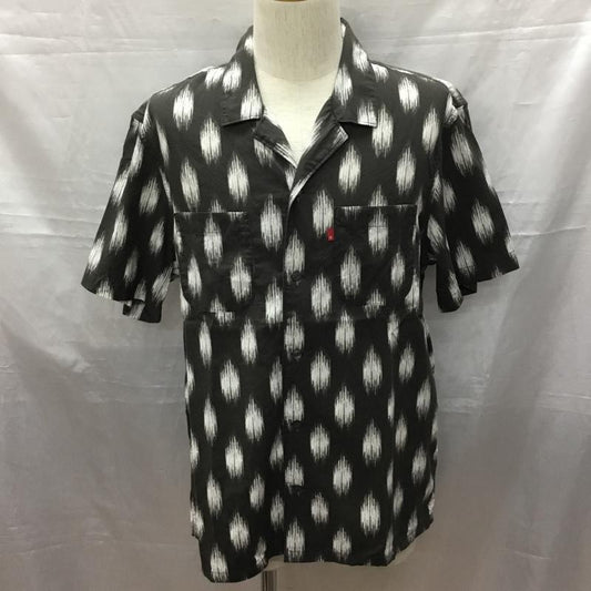 リーバイス Levi s シャツ、ブラウス 半袖 半袖シャツ カラーシャツ 半袖カットソー 総柄シャツ M プリント マルチカラー / マルチカラー /  メンズ USED 古着 中古 10116684