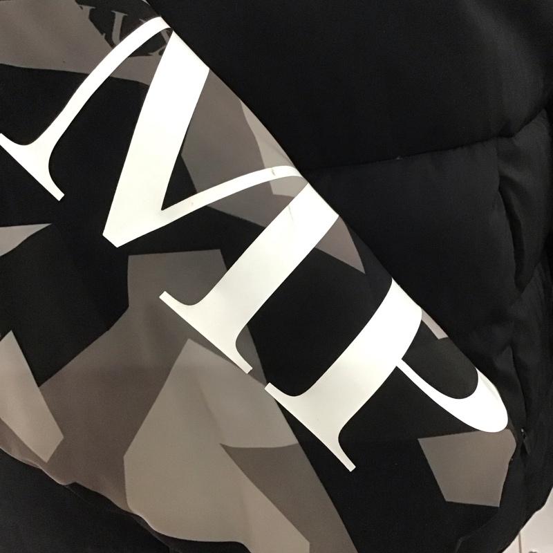 エーケーエム AKM ジャケット、上着 ジャンパー、ブルゾン ジップアップジャケット ジャンパー ジャケット アウター LUXEAKMPLUS M ロゴ、文字 マルチカラー / マルチカラー /  メンズ USED 古着 中古 10124104