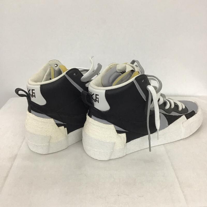 ナイキ NIKE スニーカー スニーカー BV0072-002 BLAZER MID SACAI 28cm 箱有 28.0cm ロゴ、文字 黒 / ブラック / X 白 / ホワイト / X 灰 / グレー /  メンズ USED 古着 中古 10132472