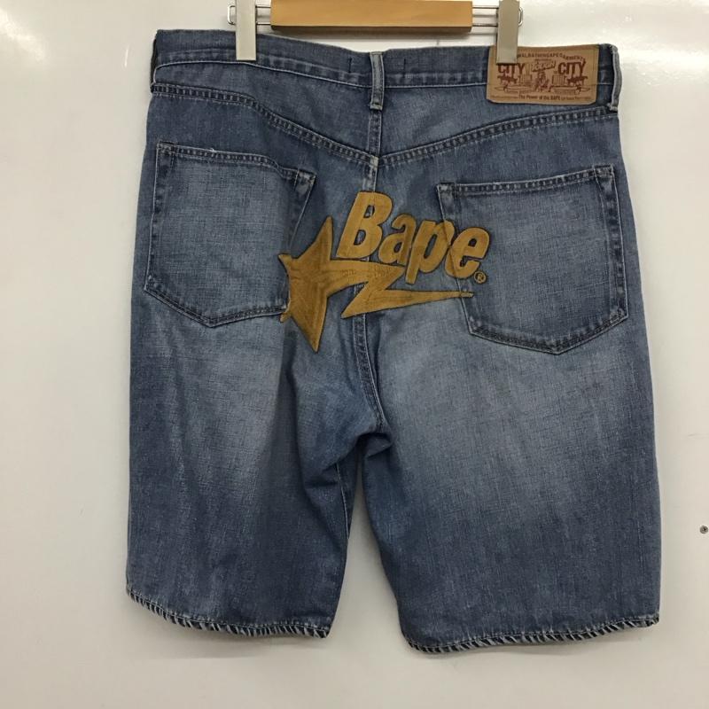 アベイシングエイプ A BATHING APE パンツ デニム、ジーンズ デニムパンツ ワイドパンツ カジュアルパンツ ハーフパンツ XL 無地 インディゴ / インディゴ /  メンズ USED 古着 中古 10133373